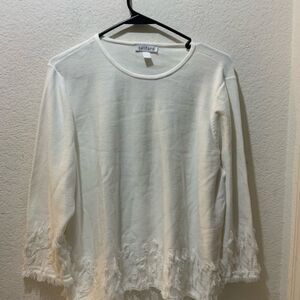 Belford  women’s Size X Large  White Top